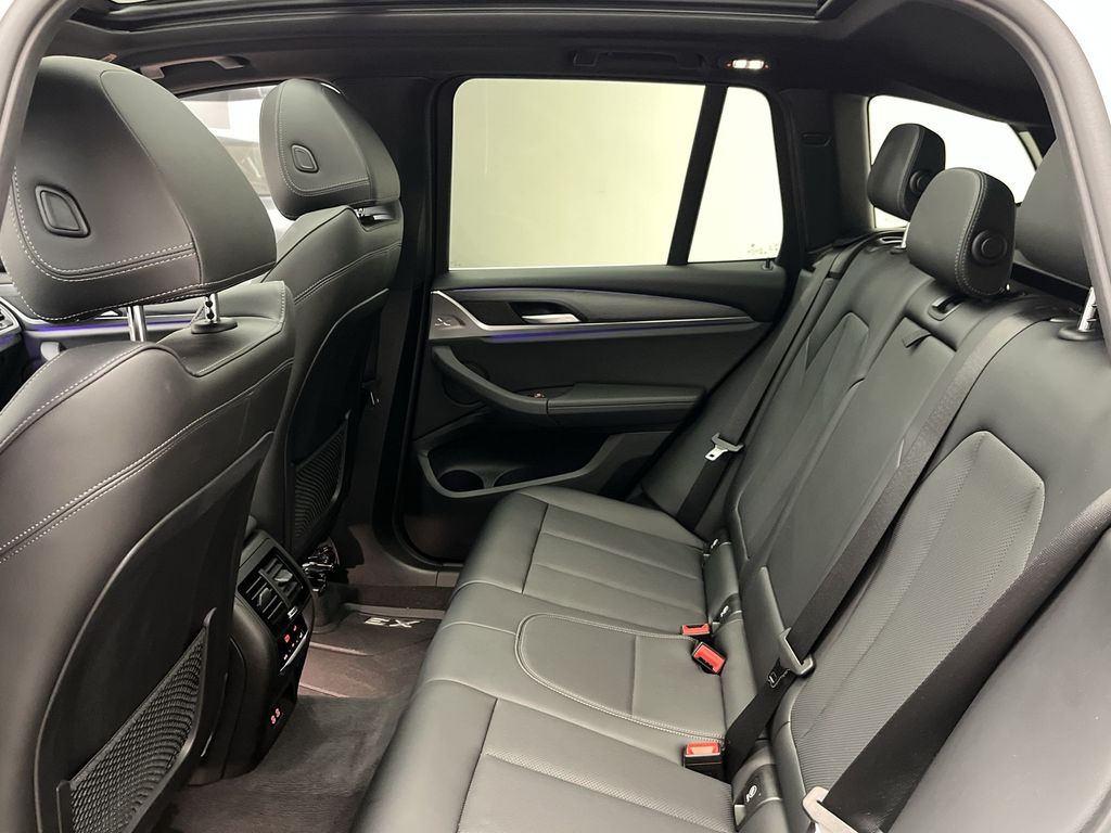 Thumbnail: 2022 BMW X3 - 23