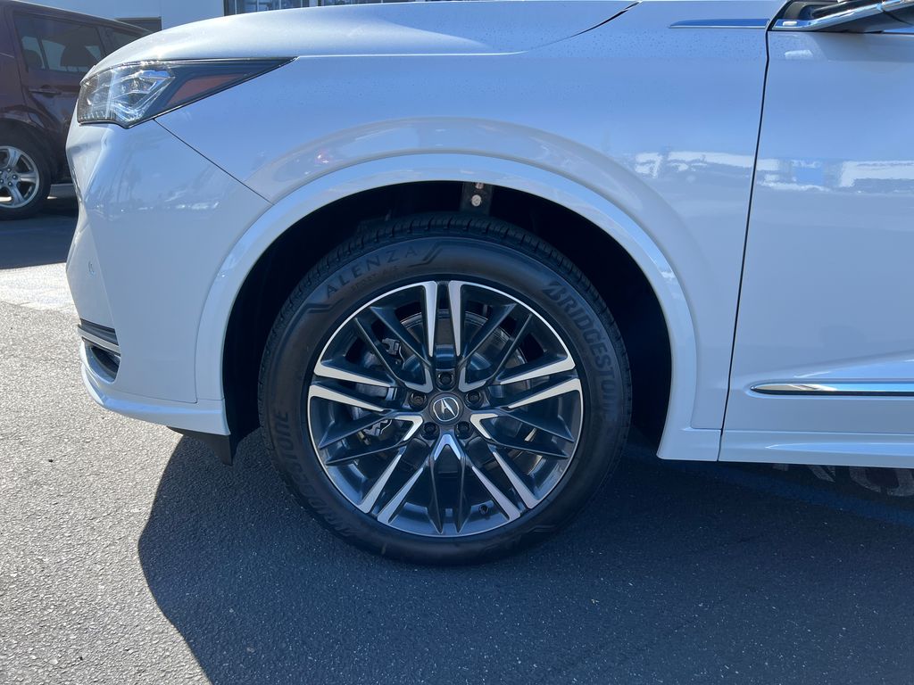 Thumbnail: 2026 Acura MDX - 5