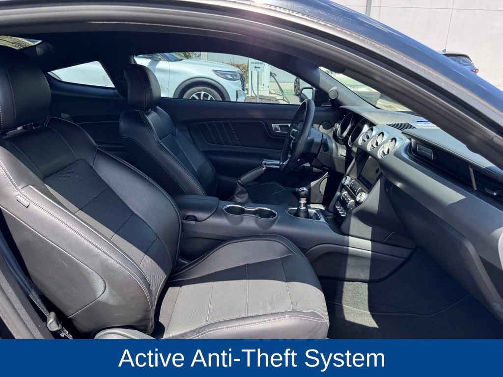 2022 Ford Mustang GT Premium Fastback