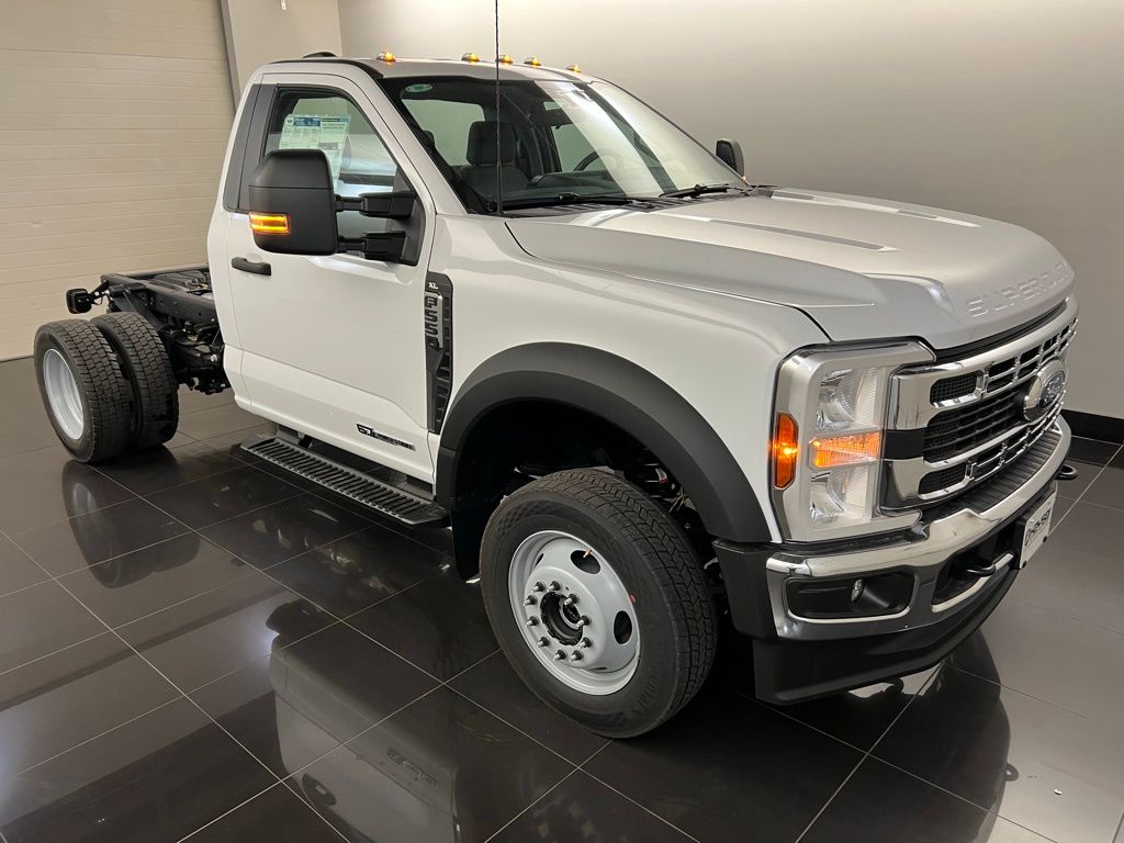 2026 Ford F-550SD XL