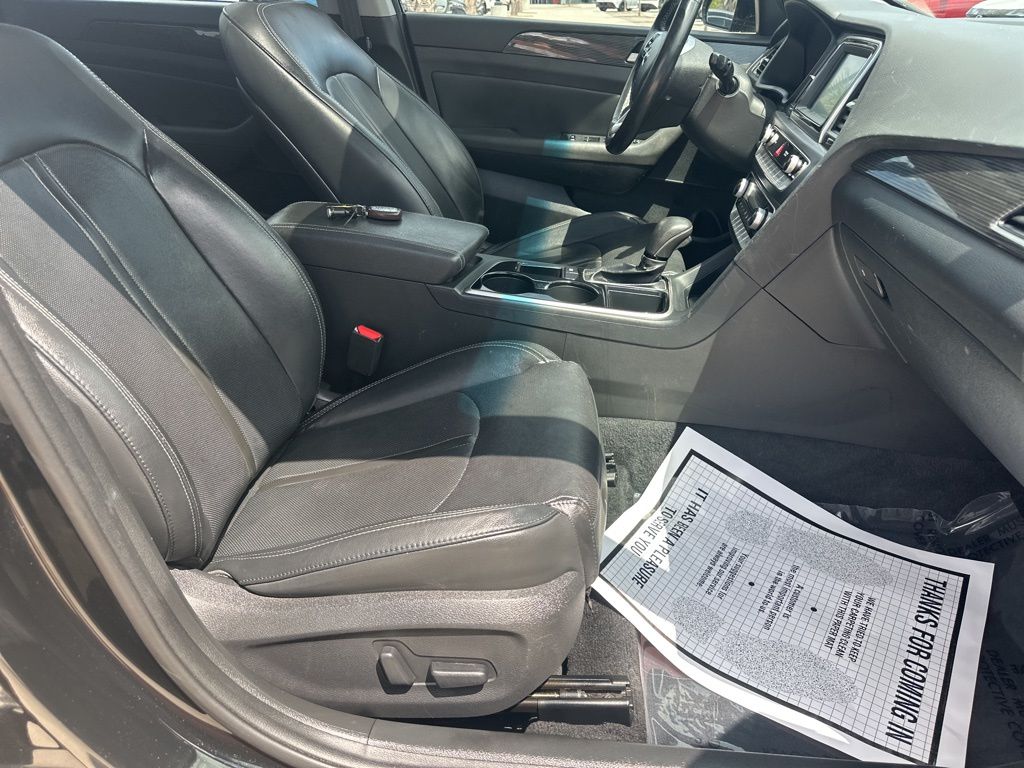 2018 Phantom Black Hyundai Sonata Limited FWD Sedan