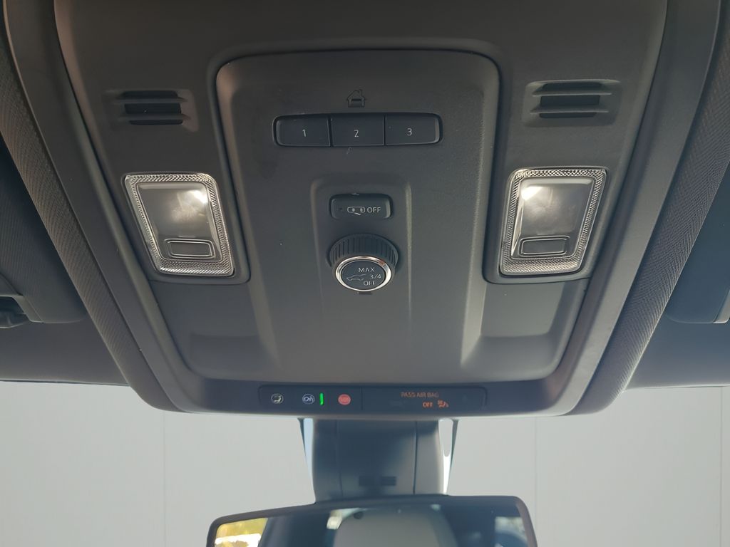 Used Car 2021 Gmc Yukon Xl  Slt For Sale Under $50,000 In Austin, Texas