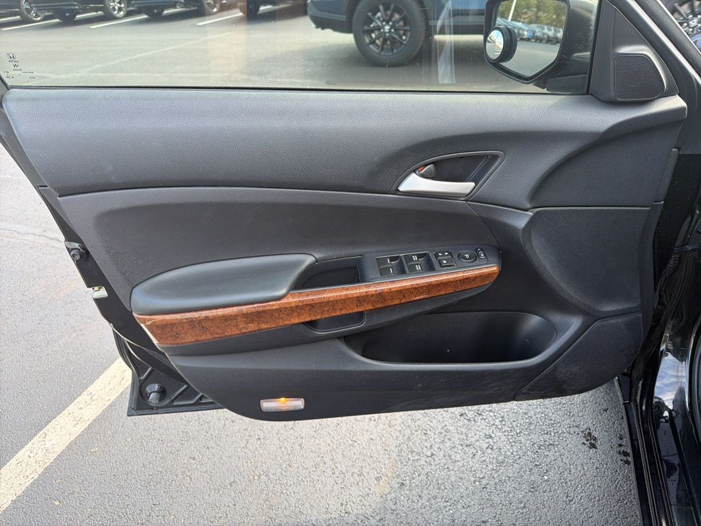 Thumbnail: 2012 Honda Accord - 18