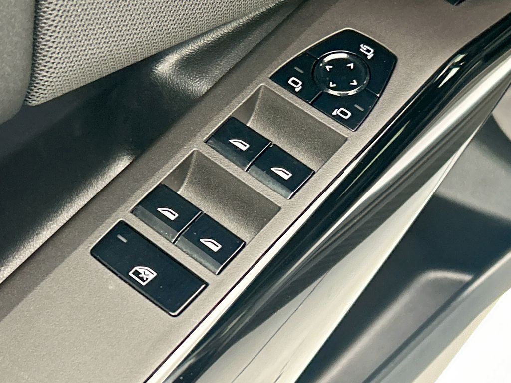 Thumbnail: 2026 BMW X3 - 21