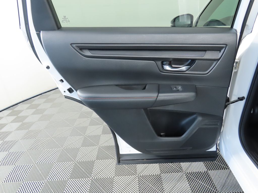 2023 Honda CR-V Sport 23