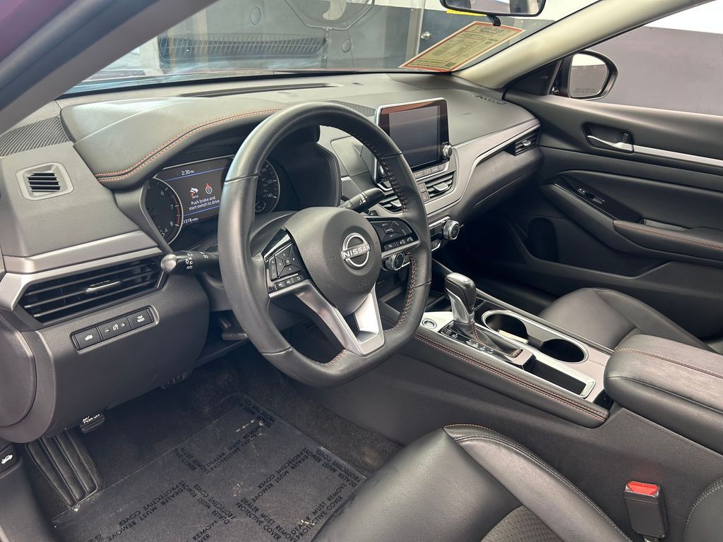 Used 2024 Scarlet Ember Nissan 2.5 SR image 12