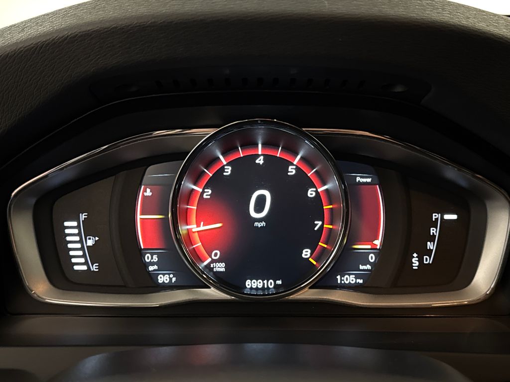 2017 Osmium Gray Metallic Volvo S60 Inscription T5 Platinum FWD Sedan