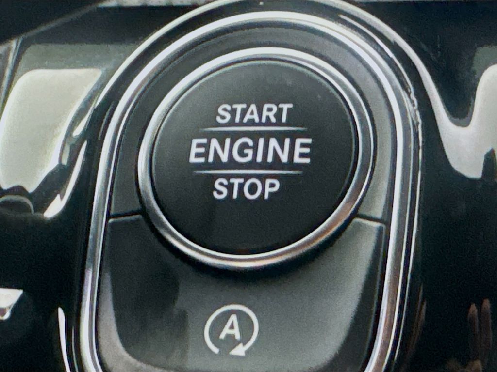 Used Car 2021 Mercedes-benz Cla  Cla 250 For Sale Under $30,000 In Austin, Texas