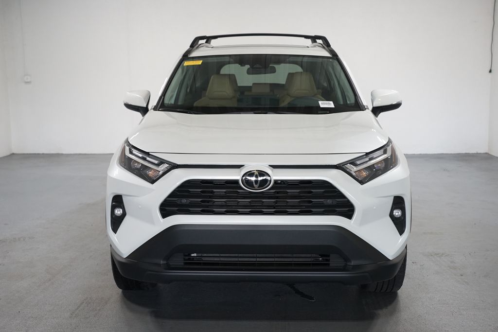 Thumbnail: 2025 Toyota RAV4 - 2