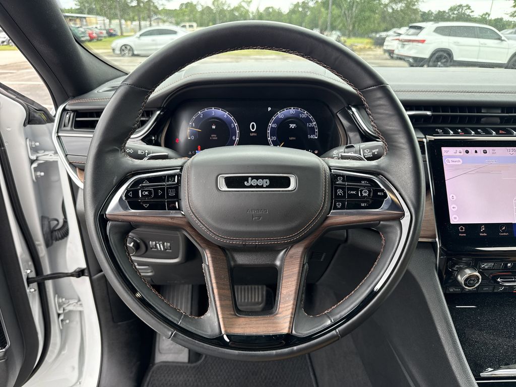 2022 Jeep Grand Cherokee Summit White at Community Toyota