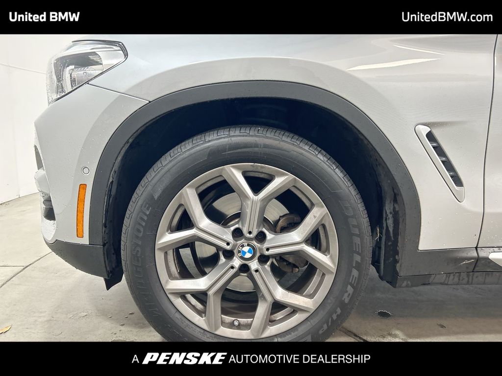 Thumbnail: 2021 BMW X3 - 10
