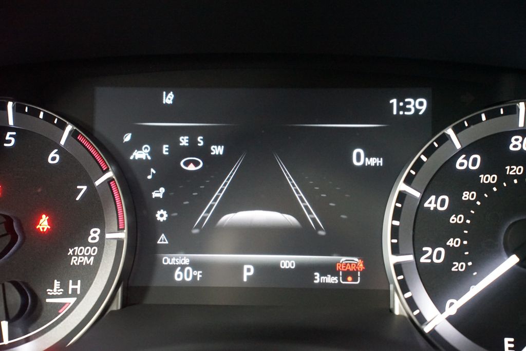 Thumbnail: 2026 Toyota Highlander - 16