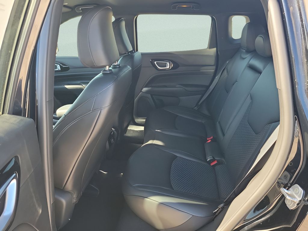 New 2026 Black Jeep Latitude image 23