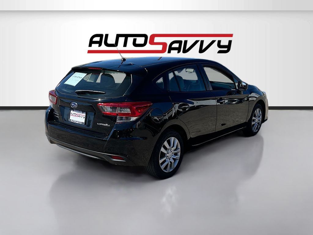 Used 2023 Black Subaru Base image 7