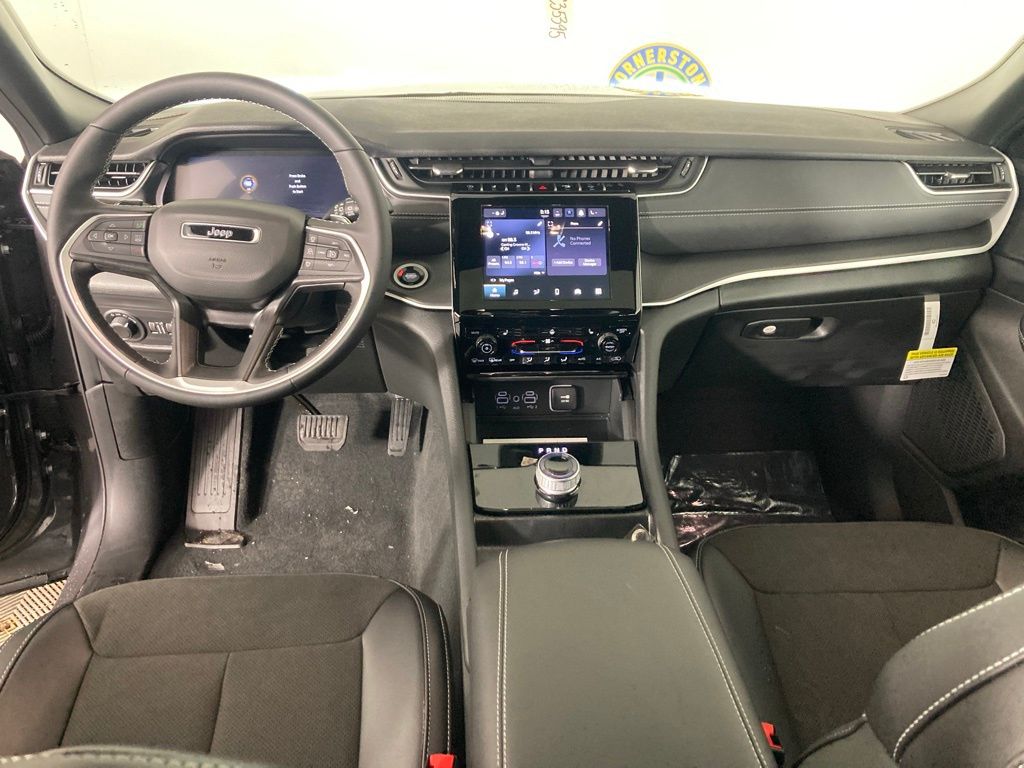 New 2025 Gray Jeep Altitude X image 7