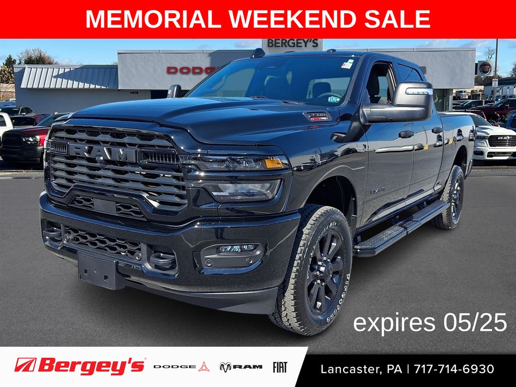 Diamond Black Crystal Pearlcoat 2025 RAM 2500 Big Horn Crew Cab 4WD Pickup Truck Four-Wheel Drive 8-Speed Automatic