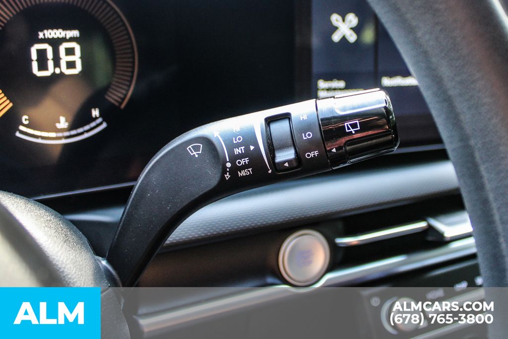 2025 Hyundai Tucson SE photo 27