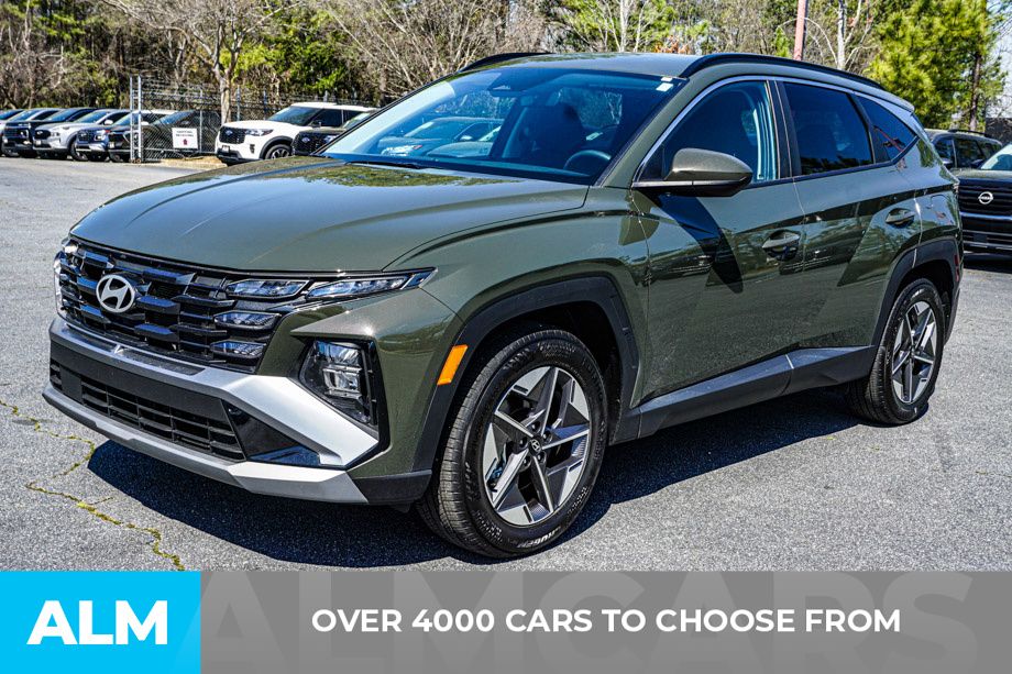 Used 2026 Green Hyundai SEL image 3