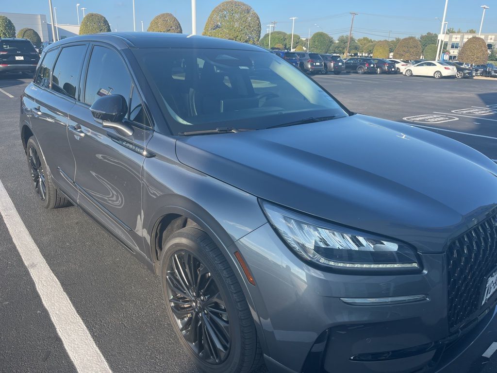 Thumbnail: 2023 Lincoln Corsair - 3