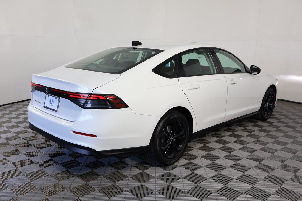 Thumbnail: 2025 Honda Accord - 2