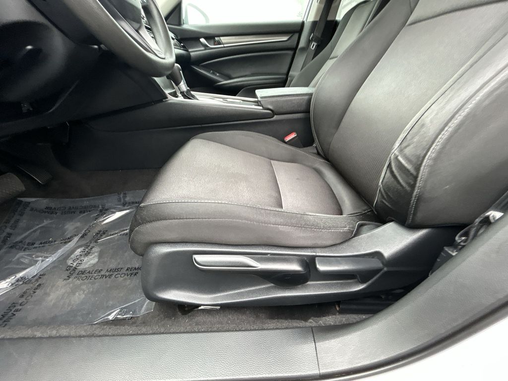 Thumbnail: 2019 Honda Accord - 12