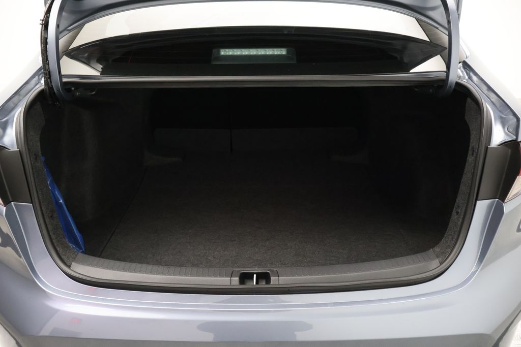 Thumbnail: 2025 Toyota Corolla - 22