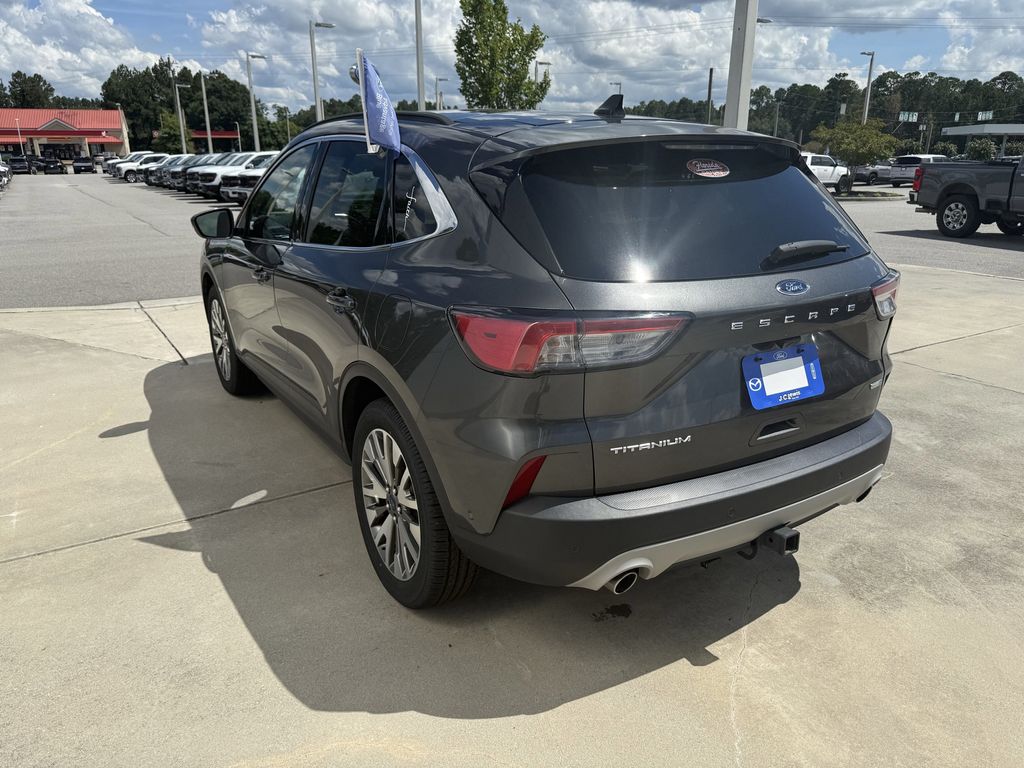 2020 Ford Escape Titanium