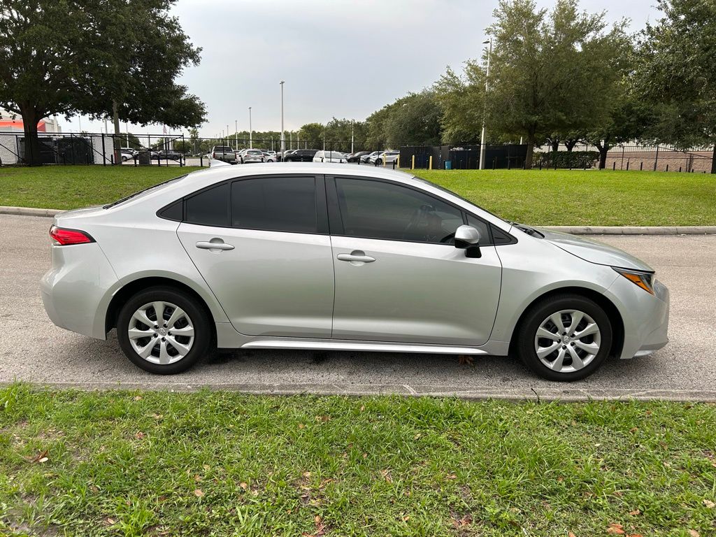 2024 Toyota Corolla LE 6