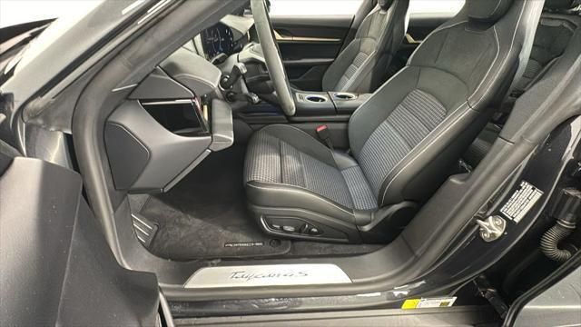 Thumbnail: 2025 Porsche Taycan - 5