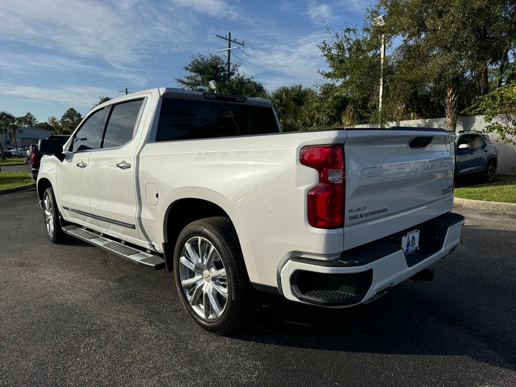 2022 Chevrolet Silverado 1500 High Country 6