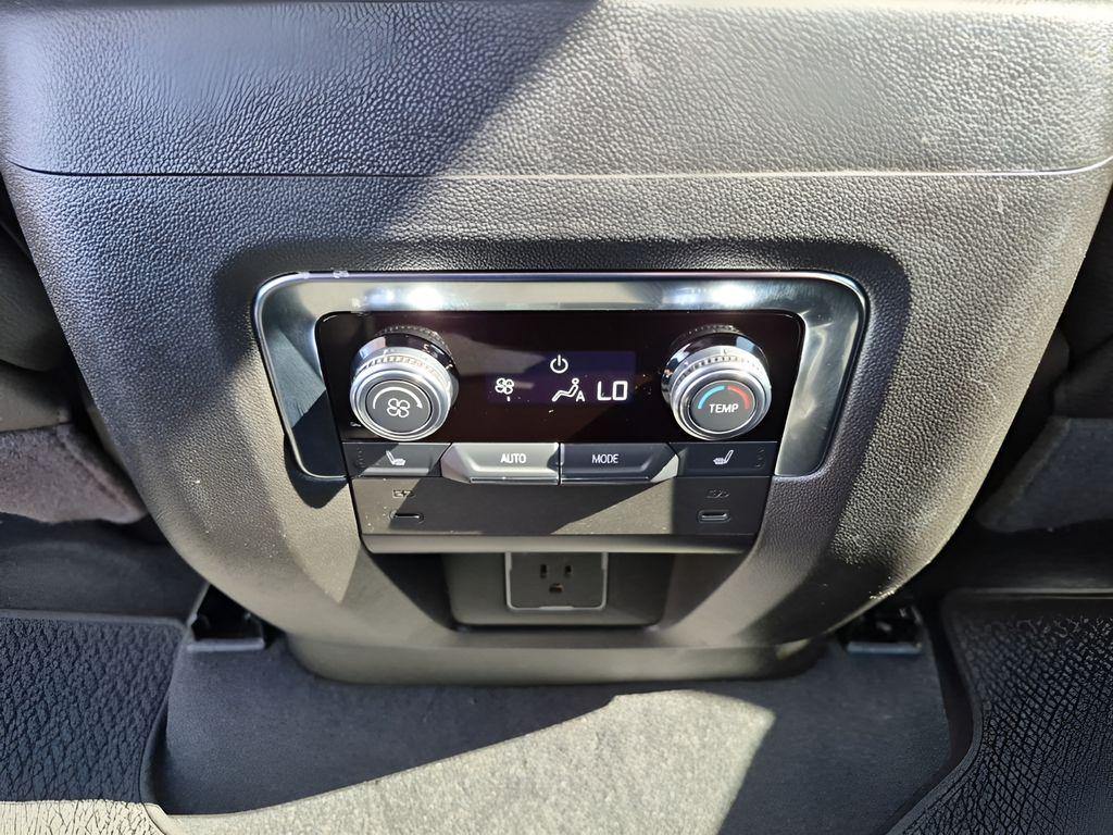 Used Car 2025 Gmc Yukon Xl  Denali For Sale Under $80,000 In Austin, Texas