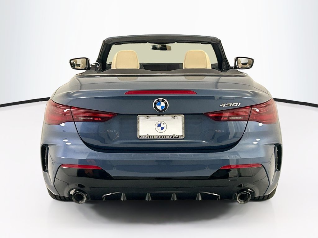 Thumbnail: 2027 BMW 4 Series - 6