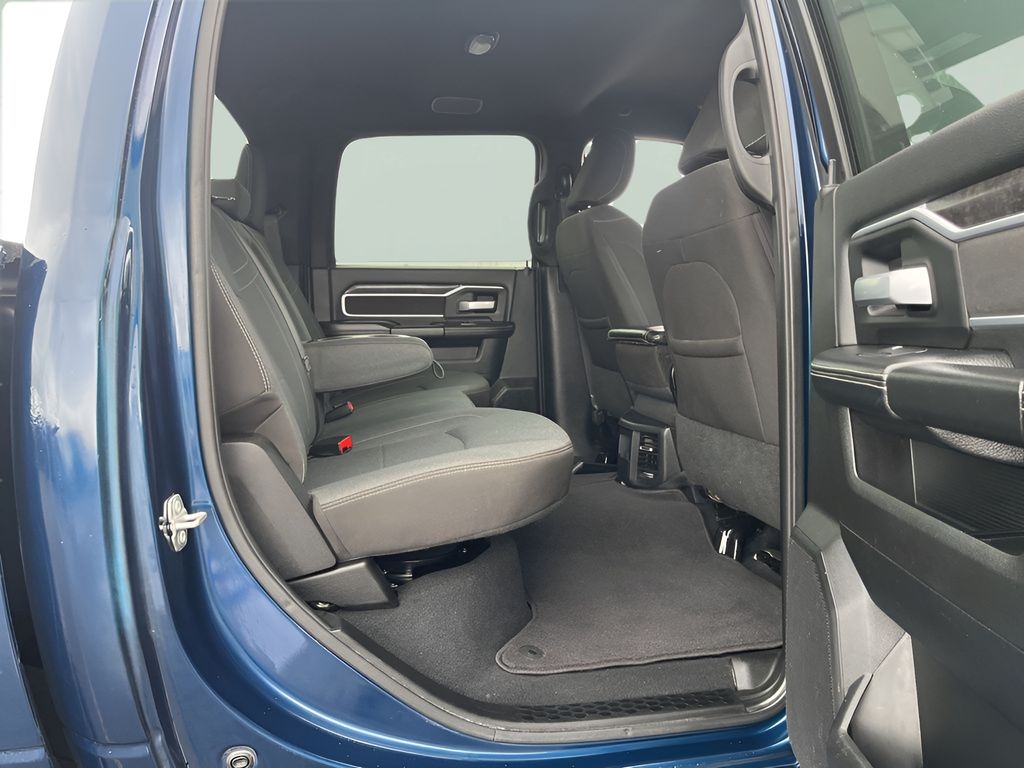 2024 Ram 2500 Big Horn photo 4