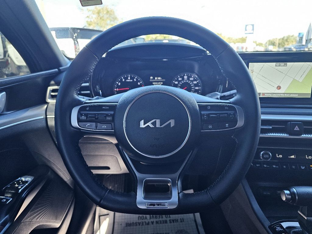 2024 Kia K5 GT-Line 13