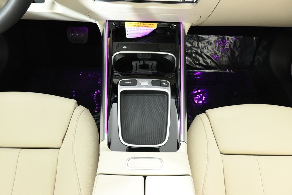 2025 Mercedes-Benz GLA 250 4MATIC 24