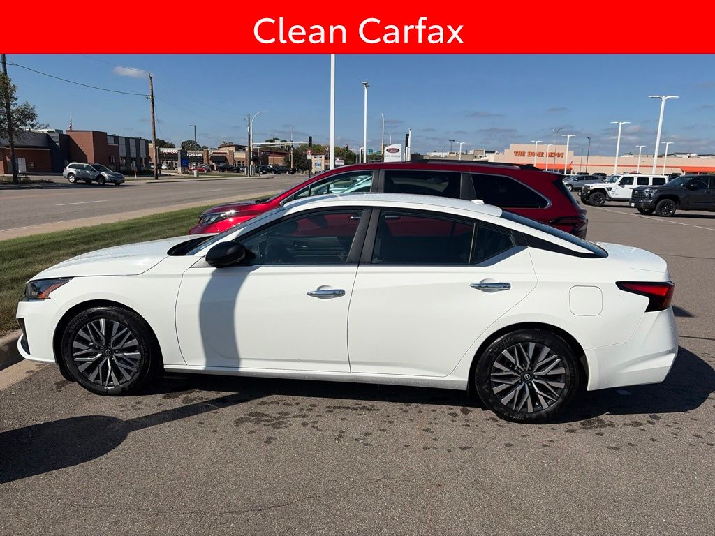 Used 2025 Nissan Altima SV with VIN 1N4BL4DV2SN392679 for sale in Waite Park, Minnesota