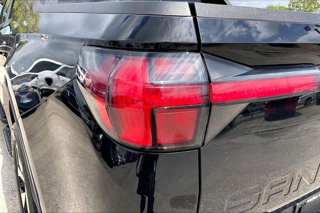 Used 2023 Hyundai Santa Cruz Limited 4D Crew Cab