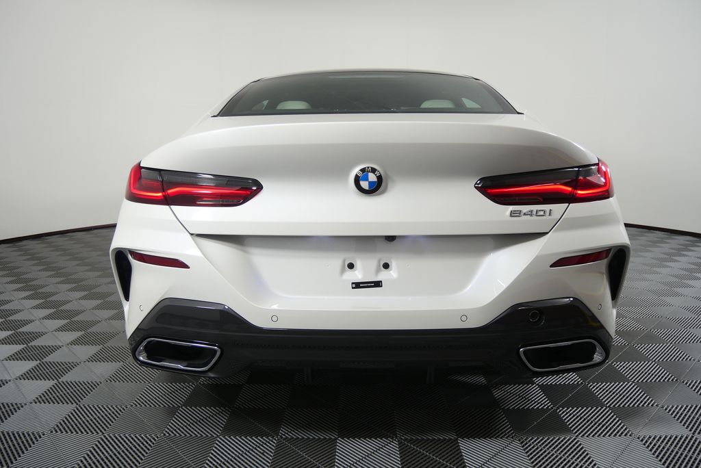 Thumbnail: 2026 BMW 8 Series - 4