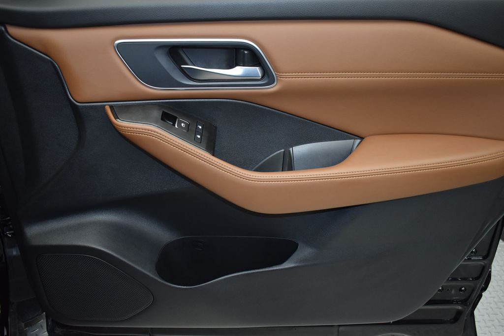 Thumbnail: 2026 Nissan Rogue - 24