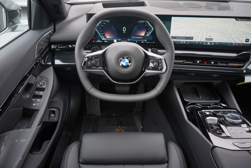 Thumbnail: 2025 BMW 5 Series - 15