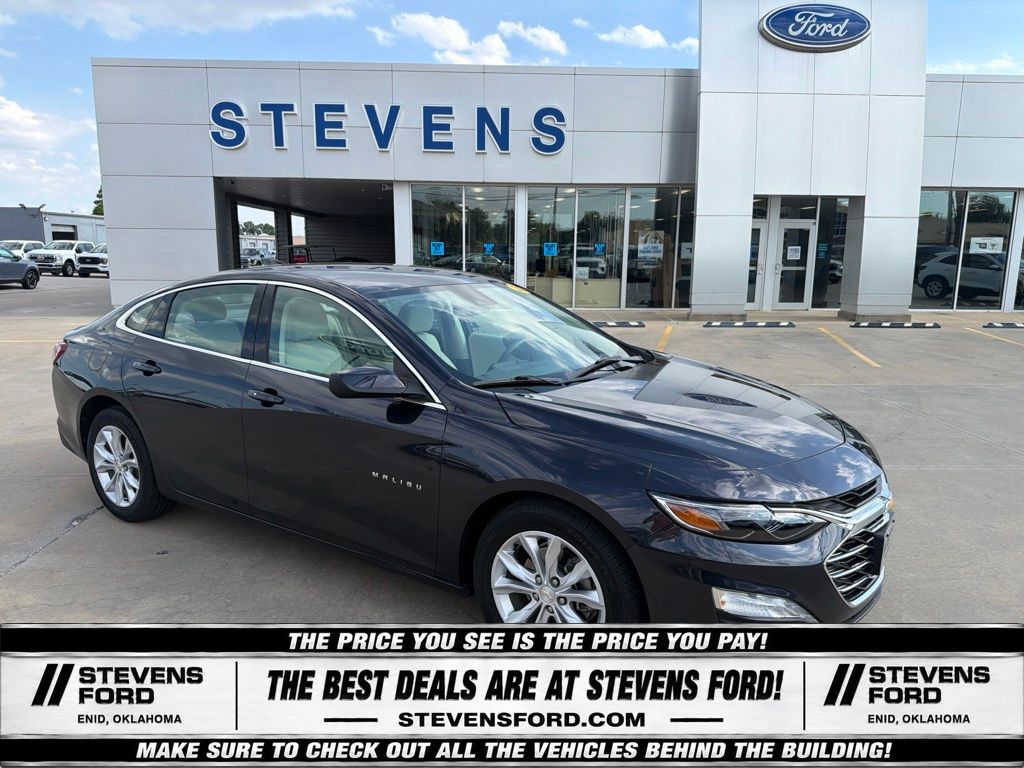 Dark Ash Metallic 2022 Chevrolet Malibu Sedan Front-Wheel Drive Continuously Variable Transmission