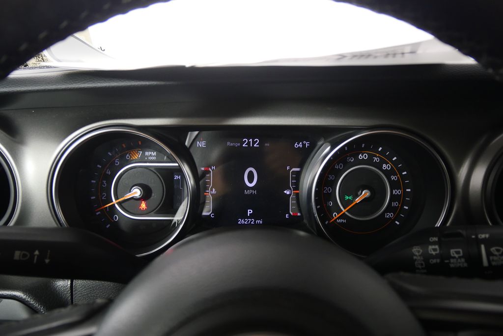 Thumbnail: 2021 Jeep Wrangler - 22