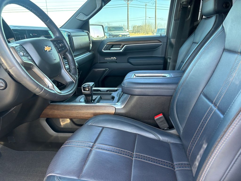 Used Car 2022 Chevrolet Silverado 1500  High Country For Sale Under $50,000 In Austin, Texas