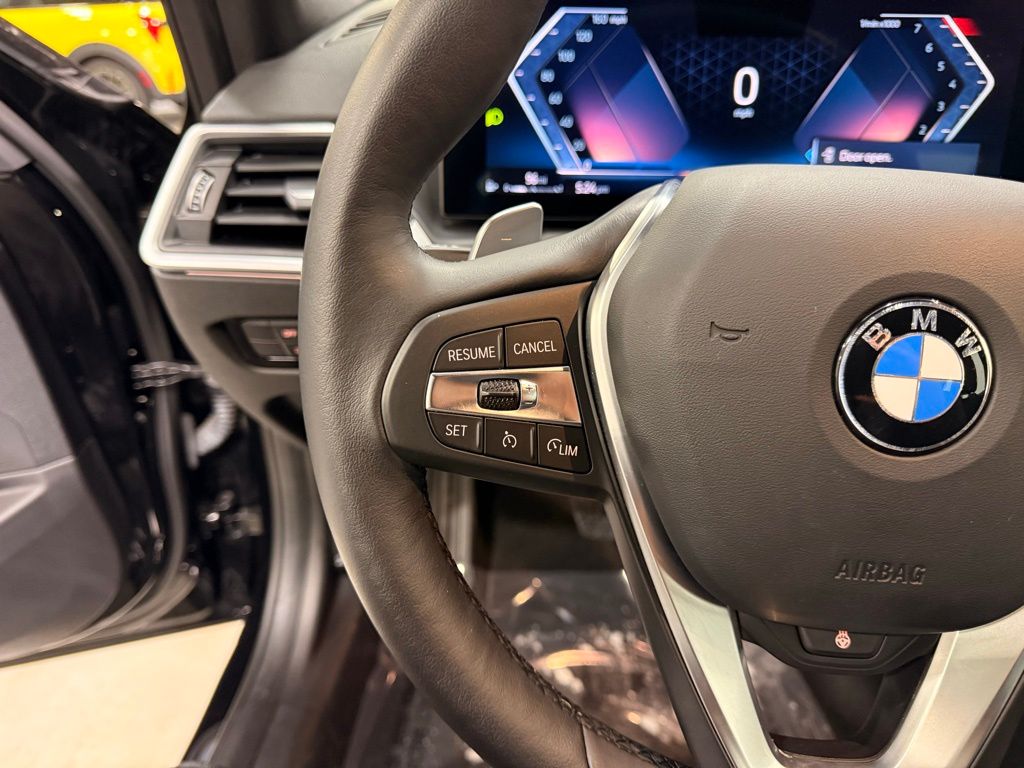 Thumbnail: 2023 BMW 3 Series - 13