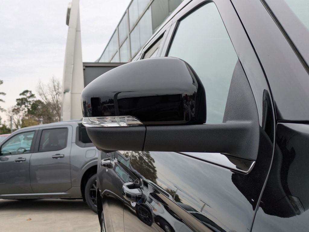 2025 Ford Expedition Platinum MAX