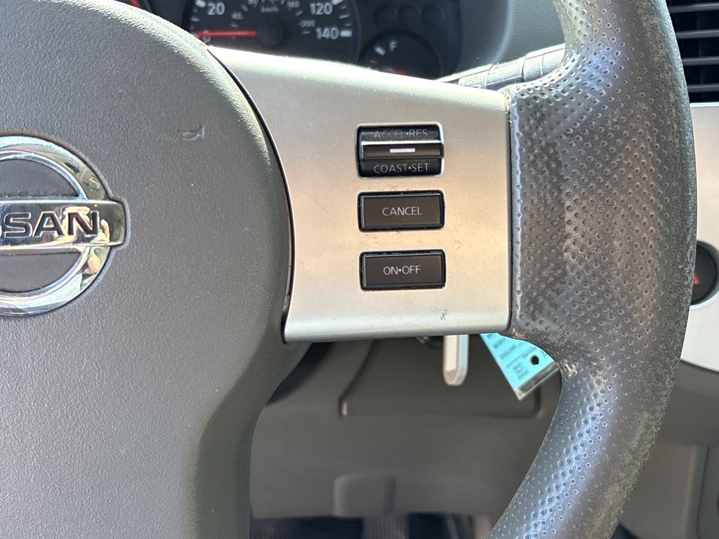 Used 2015 White Nissan S image 21