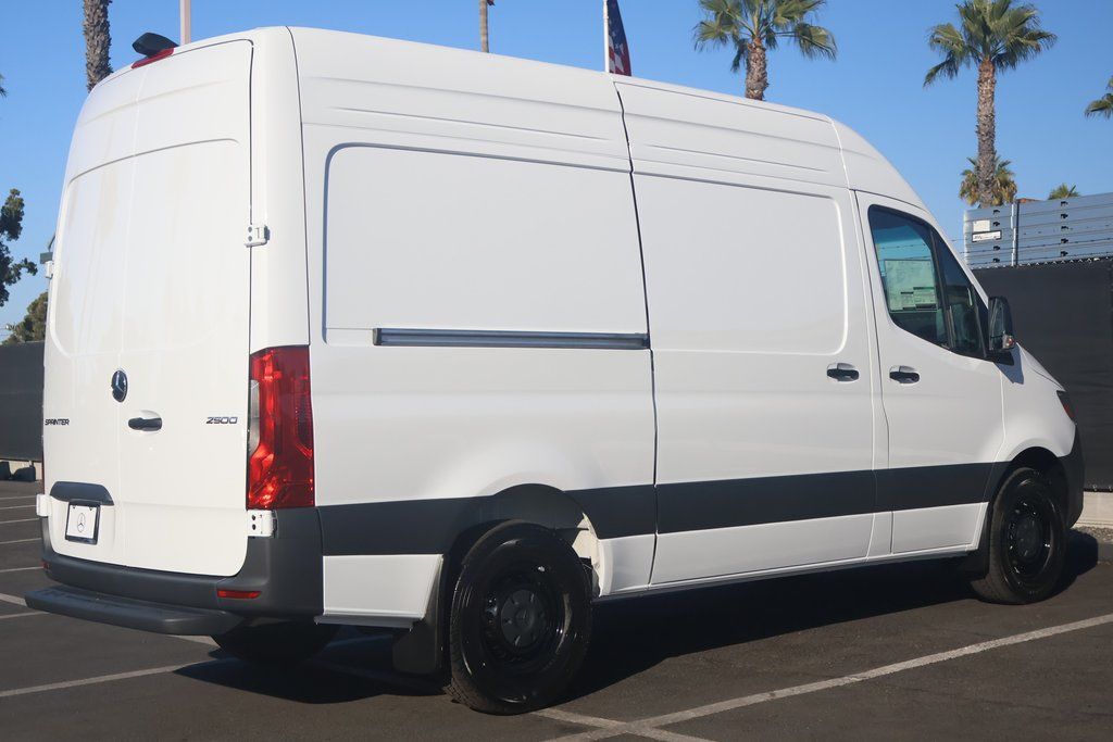 2025 Mercedes-Benz Sprinter 2500 2