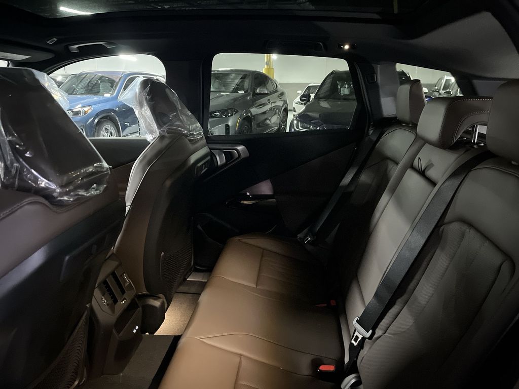 Thumbnail: 2026 BMW X3 - 23