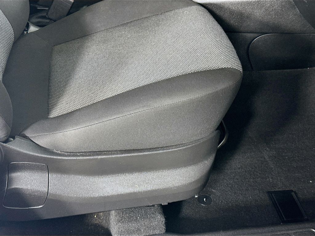 Used 2020 White Ram Tradesman image 21