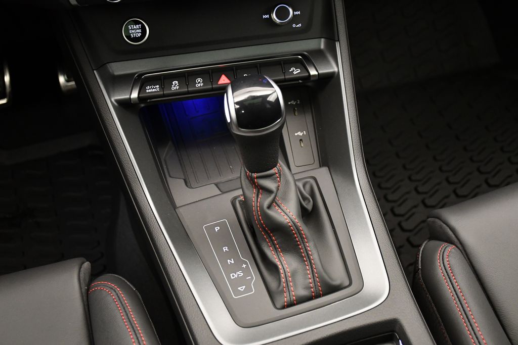 2025 Audi Q3  31